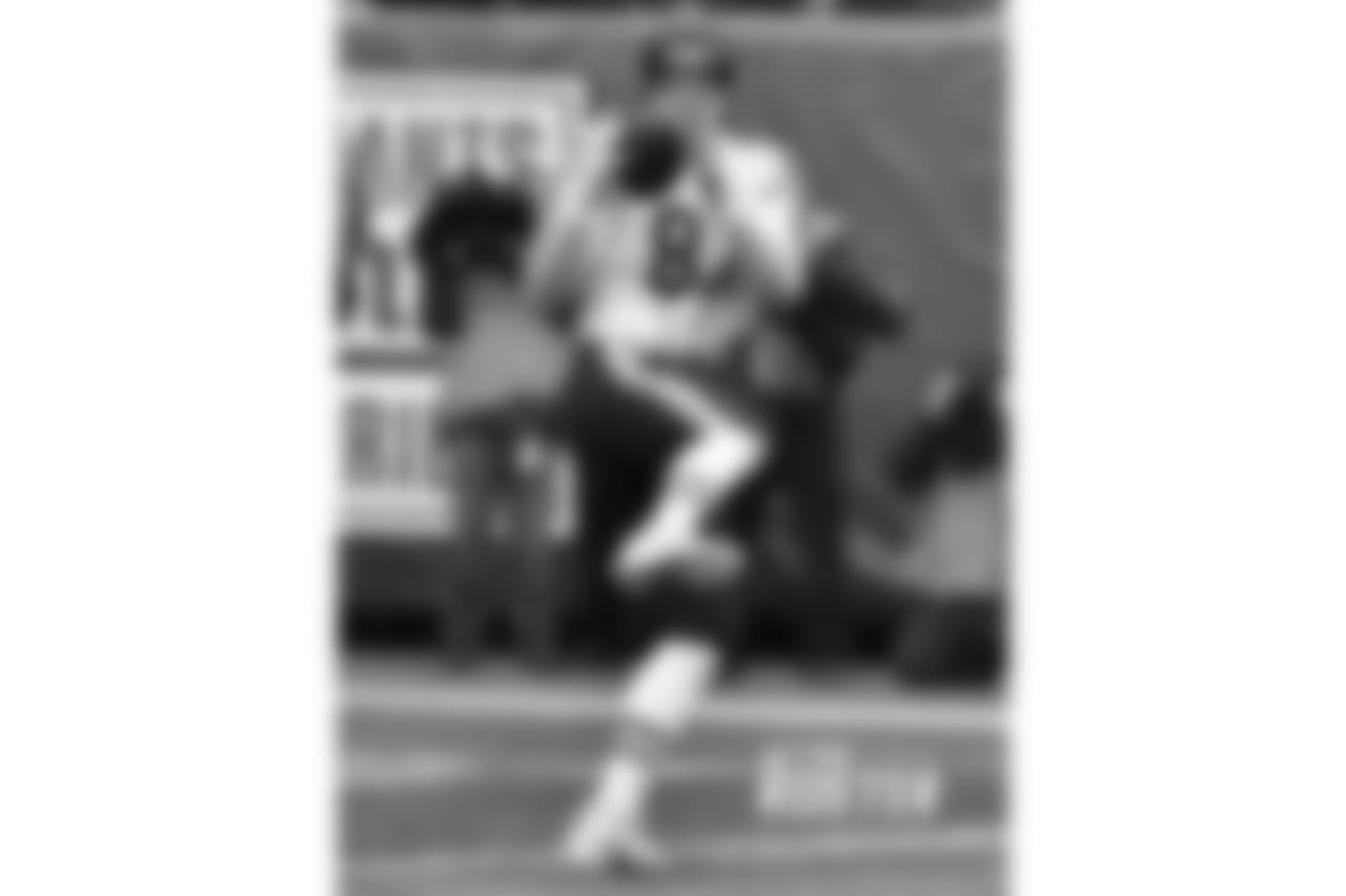 TE Adam Shaheen