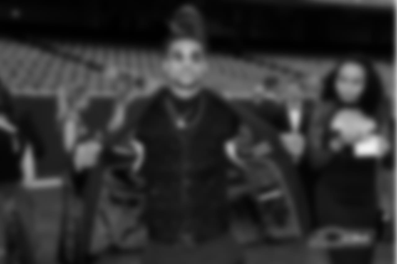 CB Cre'Von LeBlanc