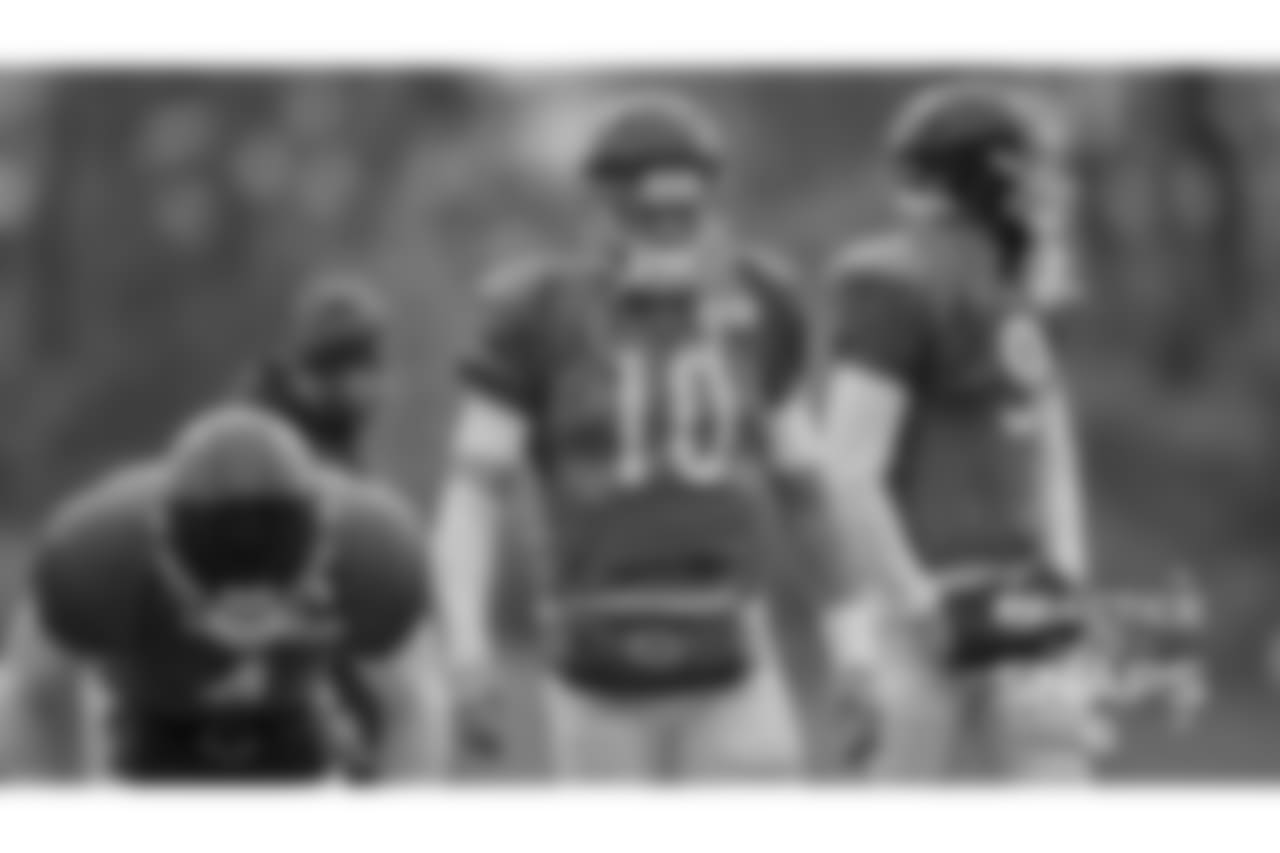 QB Mitchell Trubisky