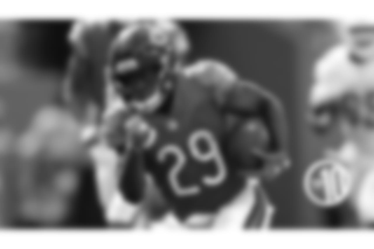 (7) Tarik Cohen
The second-year pro has continued to show his versatility in compiling 683 all-purpose yards over the Bears last six games, and he leads the Bears in receiving yards with 435.