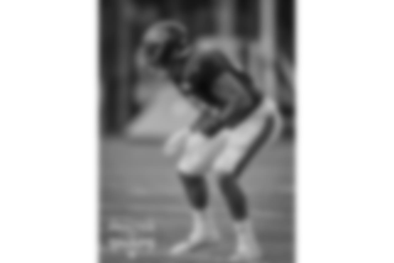 OLB Kylie Fitts