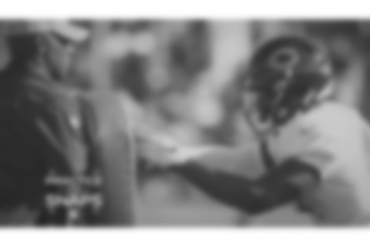 RB Jordan Howard