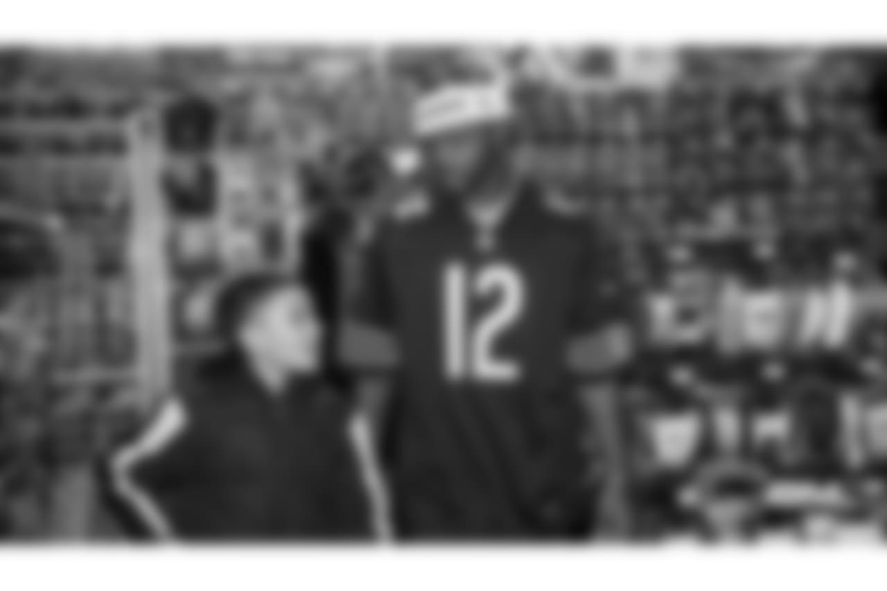 Chicago Bears wide receiver Allen Robinson II (12) host a shopping event for local youth, Tuesday, December 3, 2018, in Chicago, Illinois.