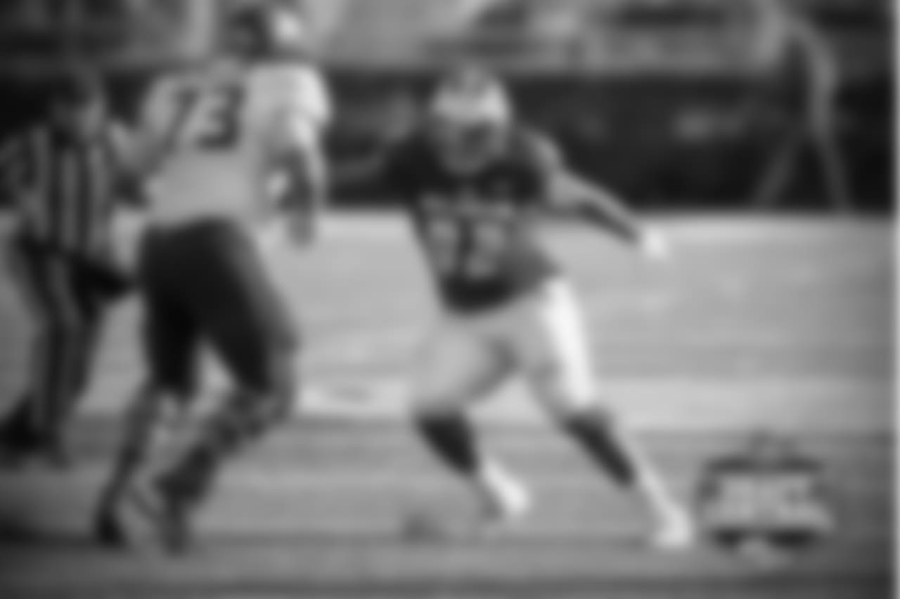 With the 145th pick in the 2018 NFL Draft, the Chicago Bears select Delaware DL Bilal Nichols.