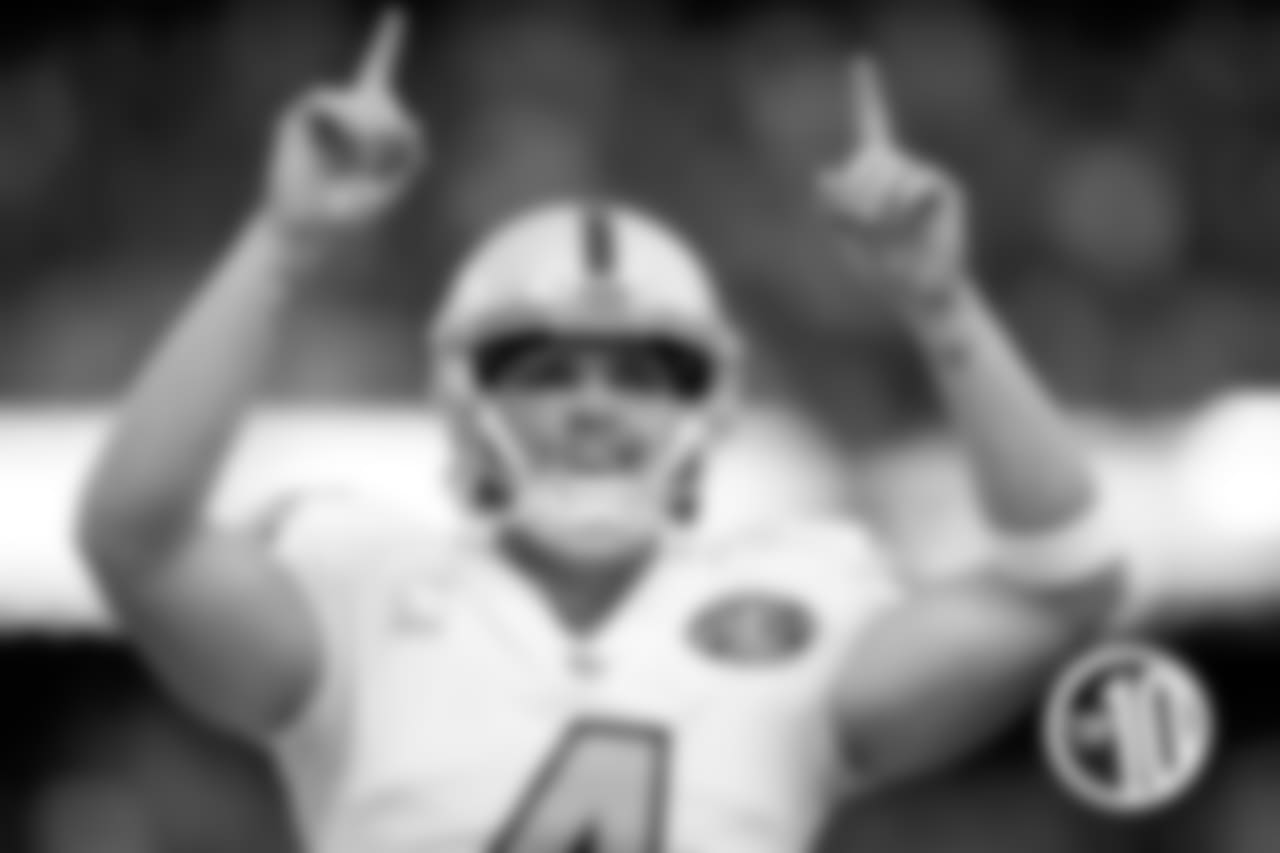 4. Oakland Raiders quarterback Derek Carr catches a flea-flicker pitch and throws a 38-yard touchdown to wide receiver Amari Cooper.