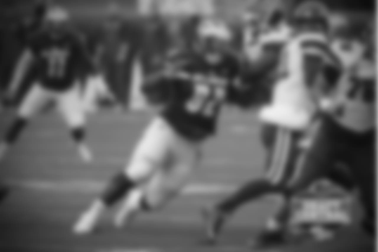 With the 145th pick in the 2018 NFL Draft, the Chicago Bears select Delaware DL Bilal Nichols.