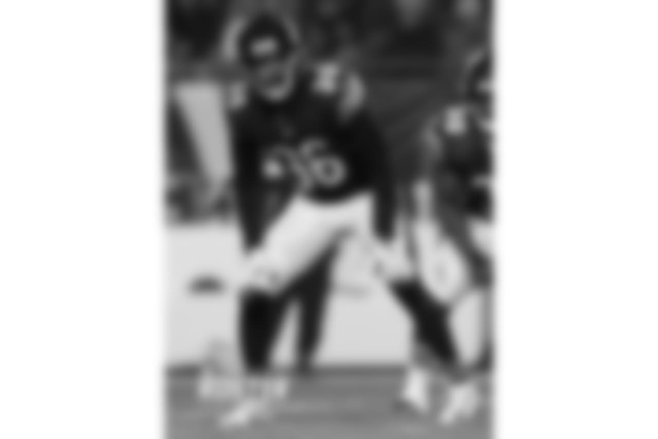 S DeAndre Houston-Carson
