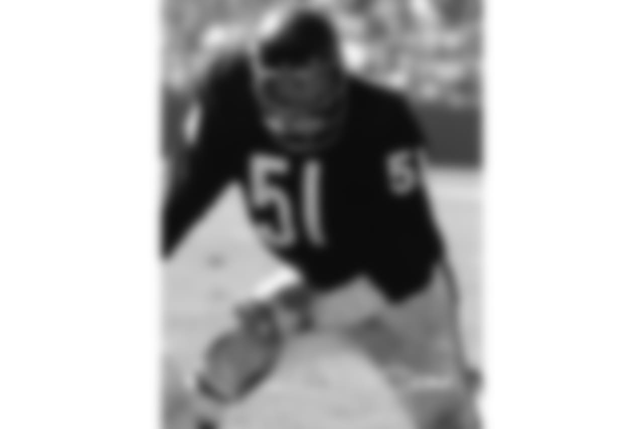 Dick Butkus
Favorite player of: Roquan Smith