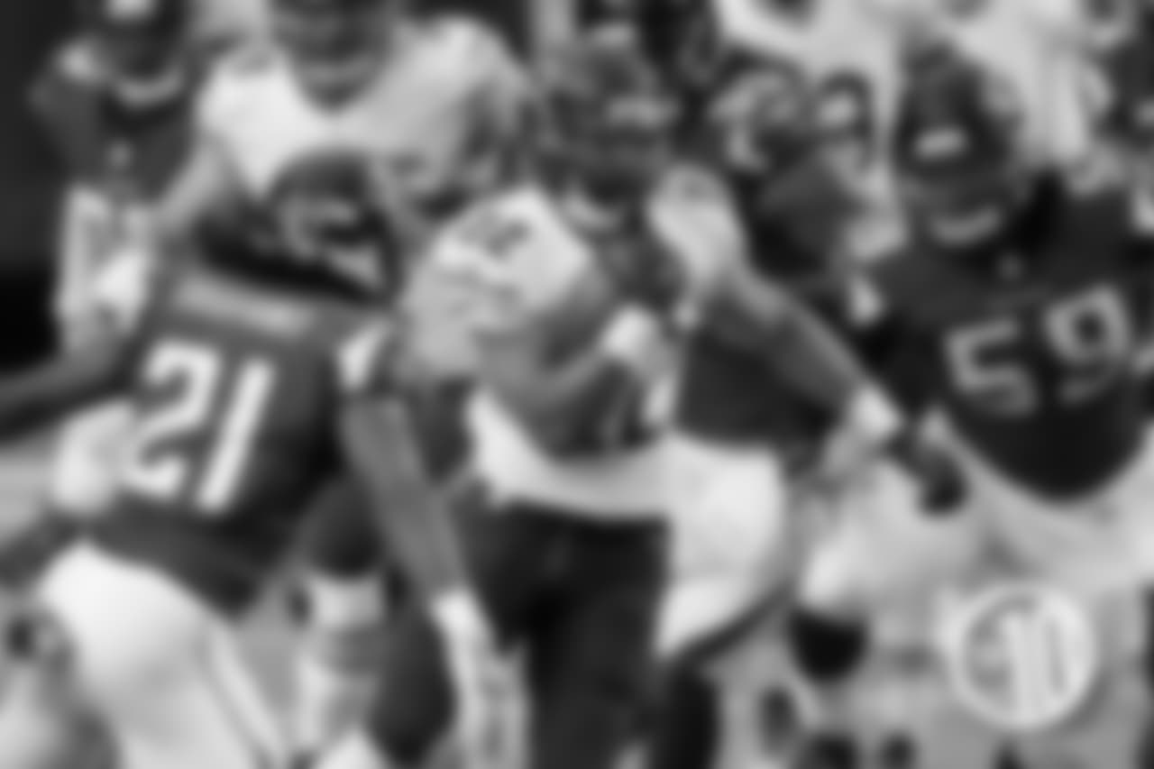 80 rushing yards, 77 receiving yards (157 total yards), 2 TD