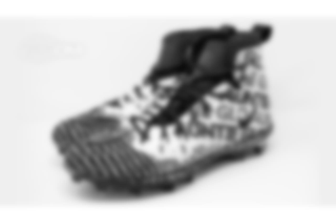 Khalil Mack
Cause: Lupus
Charity: Lupus Foundation of America