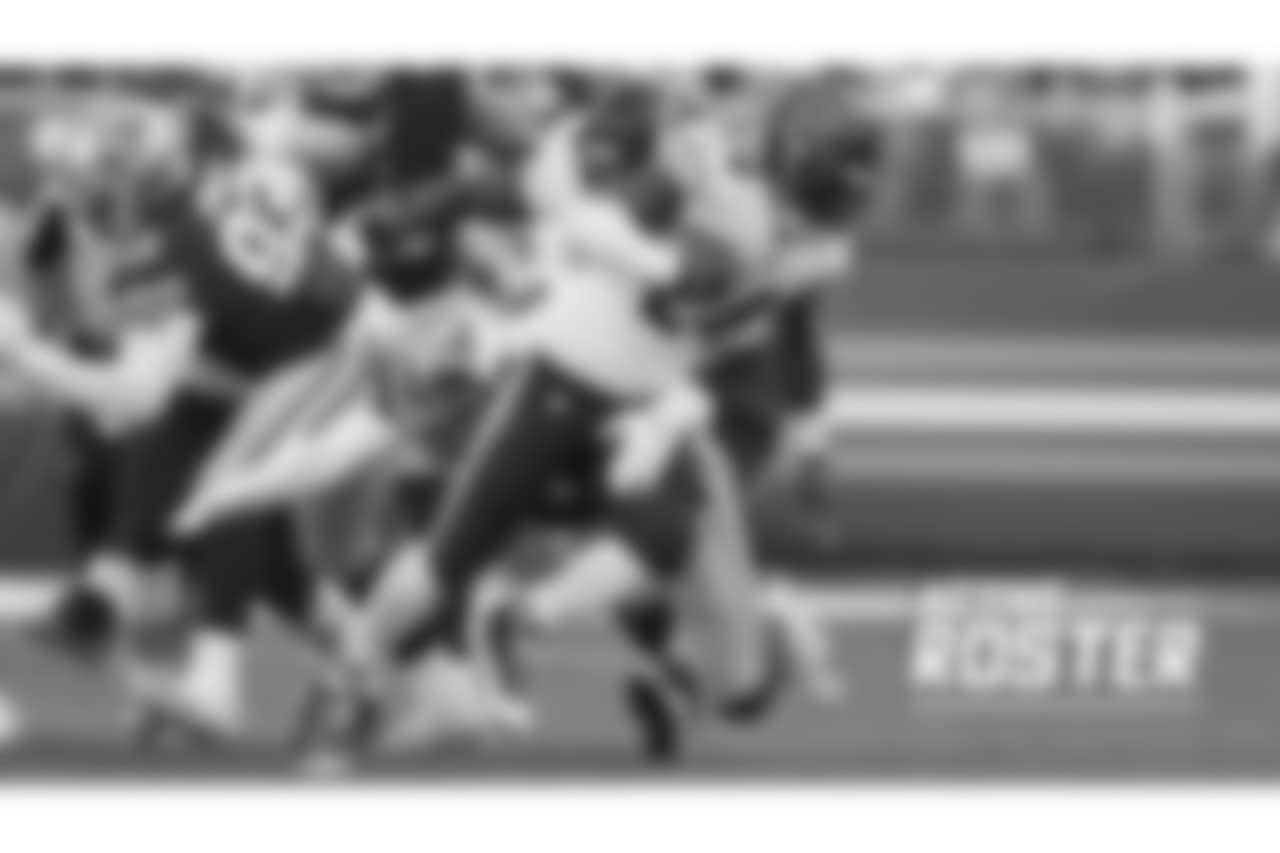 RB Jordan Howard