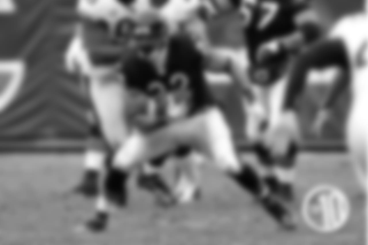 8. Matt Forte
Forte possessed both speed and power, enabling the 2008 first-round draft pick from Tulane to produce some electrifying long touchdowns on runs and screen passes.