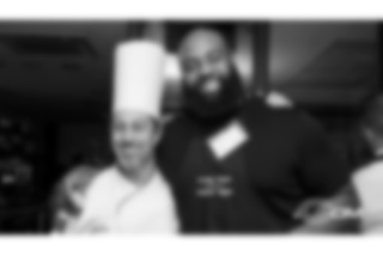 DT Akiem Hicks