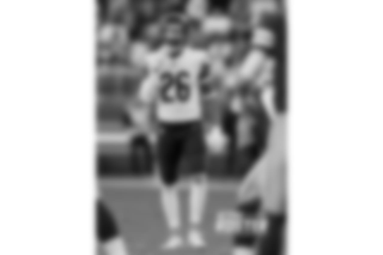 S Deon Bush