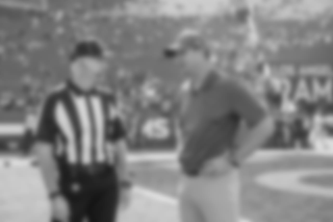 Quarterbacks coach Zac Taylor of the Los Angeles Rams speaks to an official before the Rams 36-31 victory over the Seahawks in an NFL Week 10 regular season football game, Sunday, November 11, 2018, in Los Angeles, CA. (Jeff Lewis/Rams)