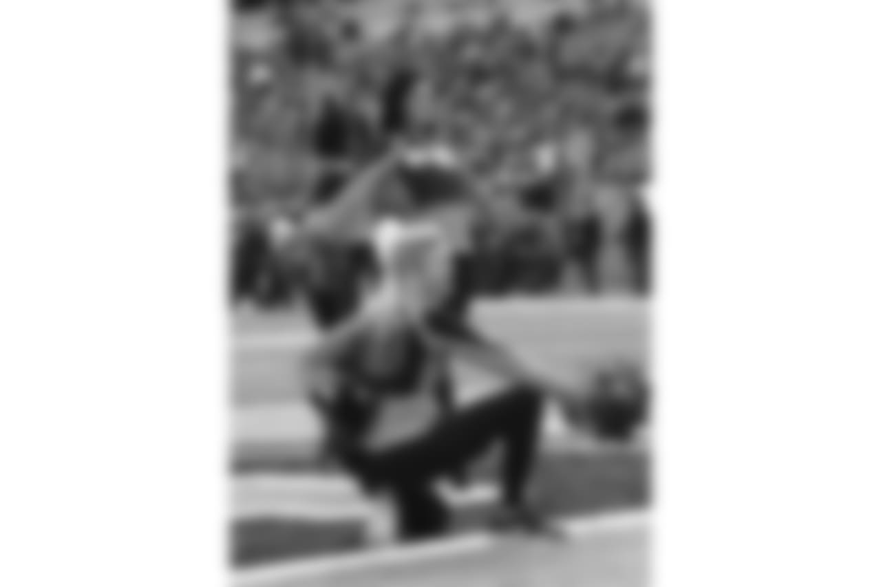 Ben-Gals Cheerleaders performing at Paul Brown Stadium