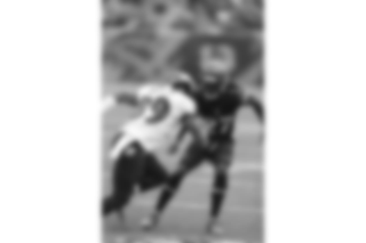 Dre Kirkpatrick guarding Steve Smith Sr. in a game against Baltimore in 2016.