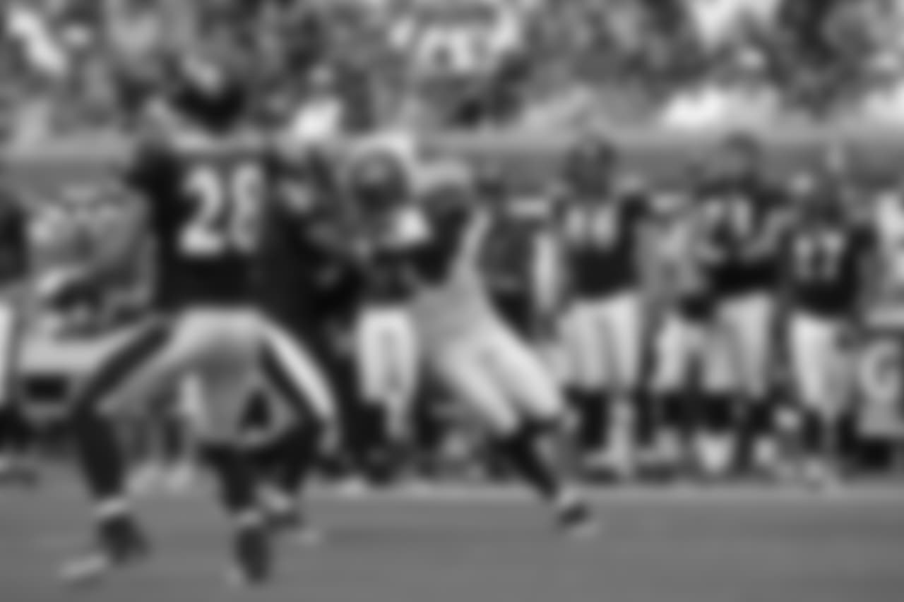 Reggie Nelson out in punt coverage in a game against Baltimore in 2010.