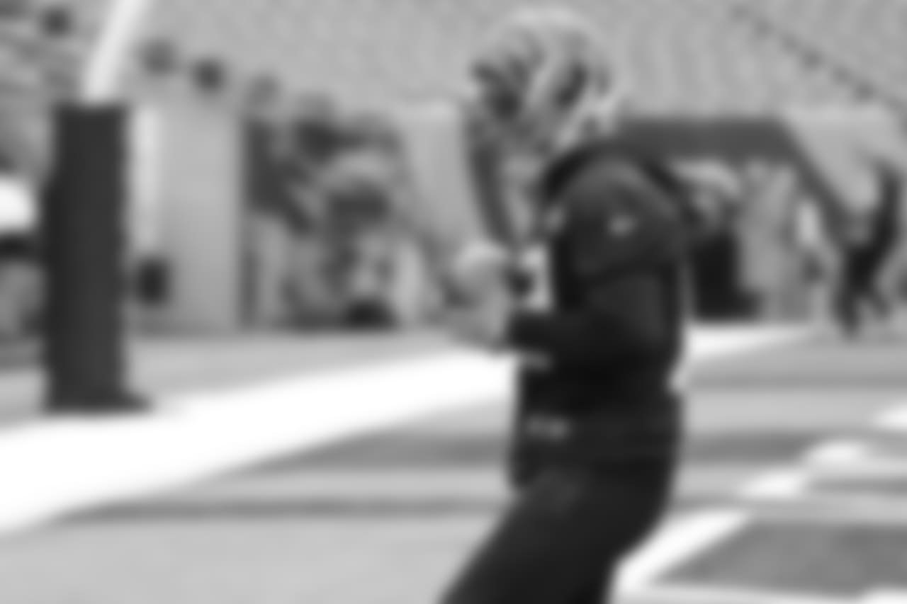 Alex Erickson catches a pass during practice as the Bengals prepare to face the Broncos in week 13.