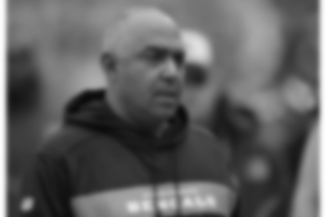 Cincinnati Bengals head coach Marvin Lewis watches before an NFL football game against the Cleveland Browns, Sunday, Dec. 23, 2018, in Cleveland. (AP Photo/Ron Schwane)