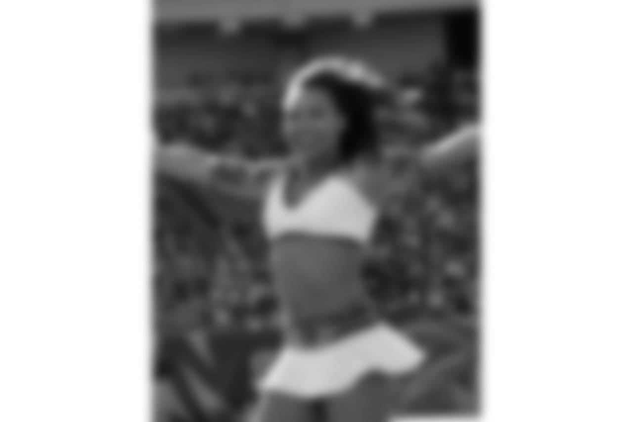 181202-Ben-Gals-Cheerleaders (13)