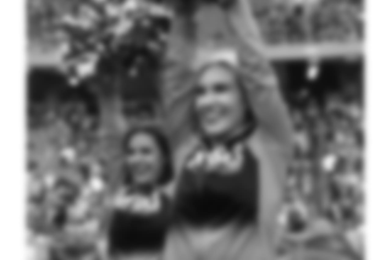 Ben-Gals Cheerleaders performing at Paul Brown Stadium