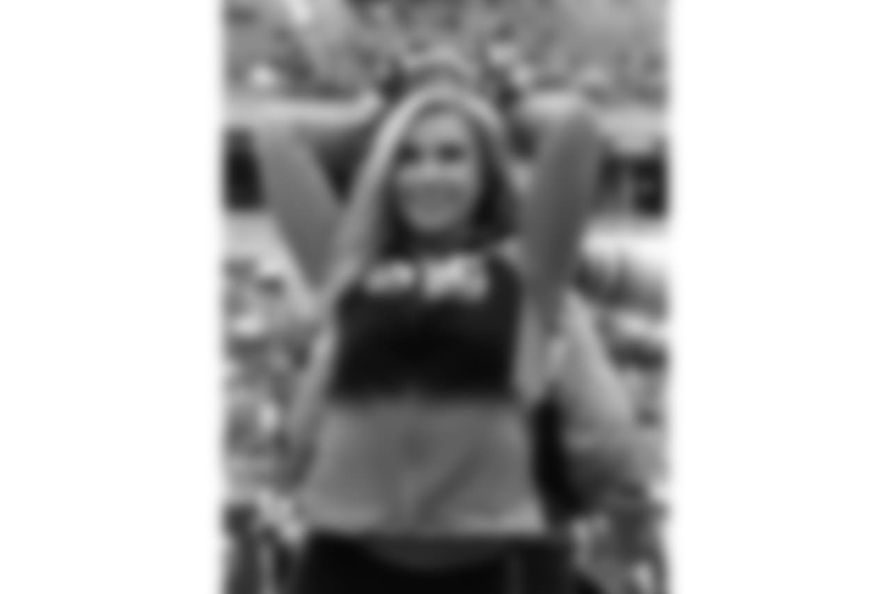 Ben-Gals Cheerleaders performing at Paul Brown Stadium