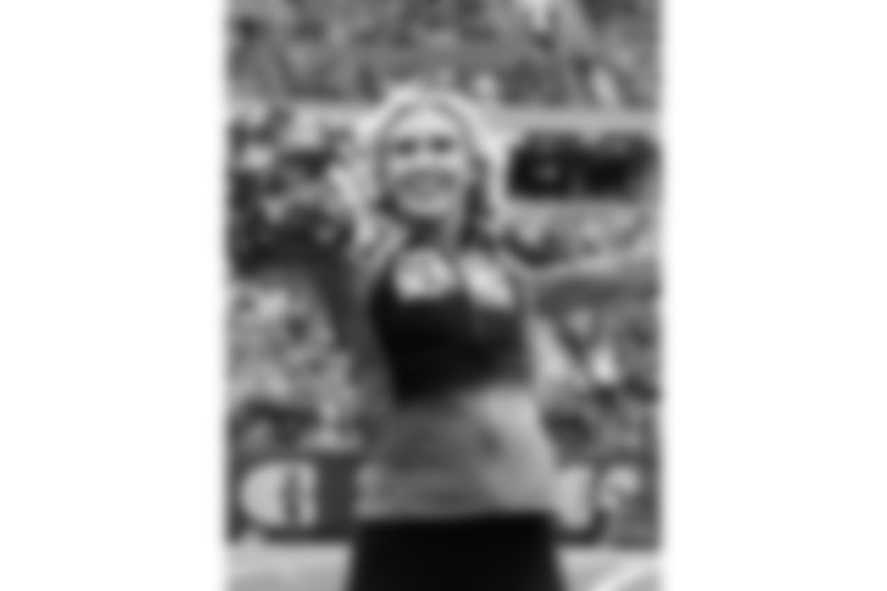 Ben-Gals Cheerleaders performing at Paul Brown Stadium