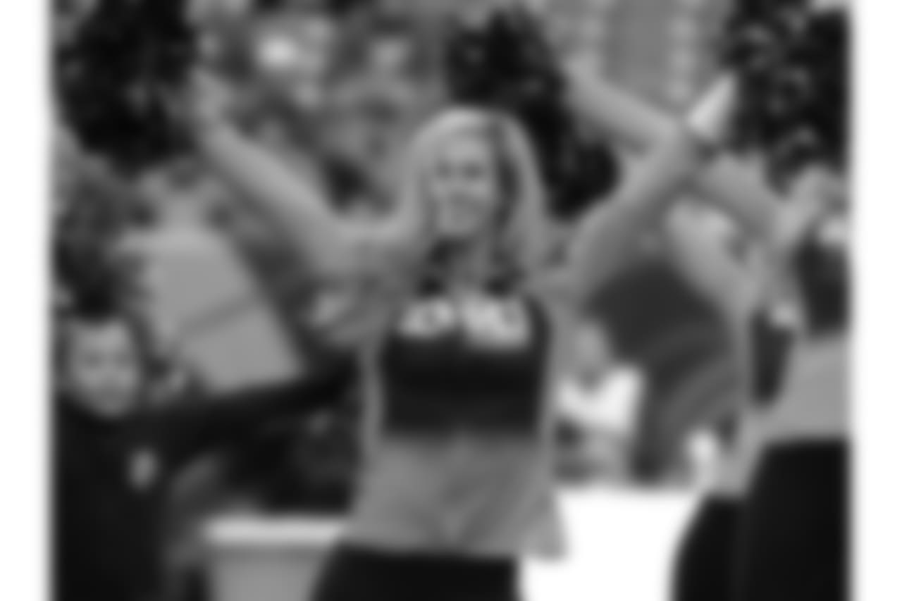 Ben-Gals Cheerleaders performing at Paul Brown Stadium