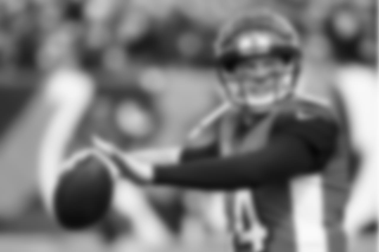 Cincinnati Bengals quarterback Andy Dalton practices before an NFL football game, Sunday, Nov. 11, 2018, in Cincinnati. (AP Photo/Frank Victores)
