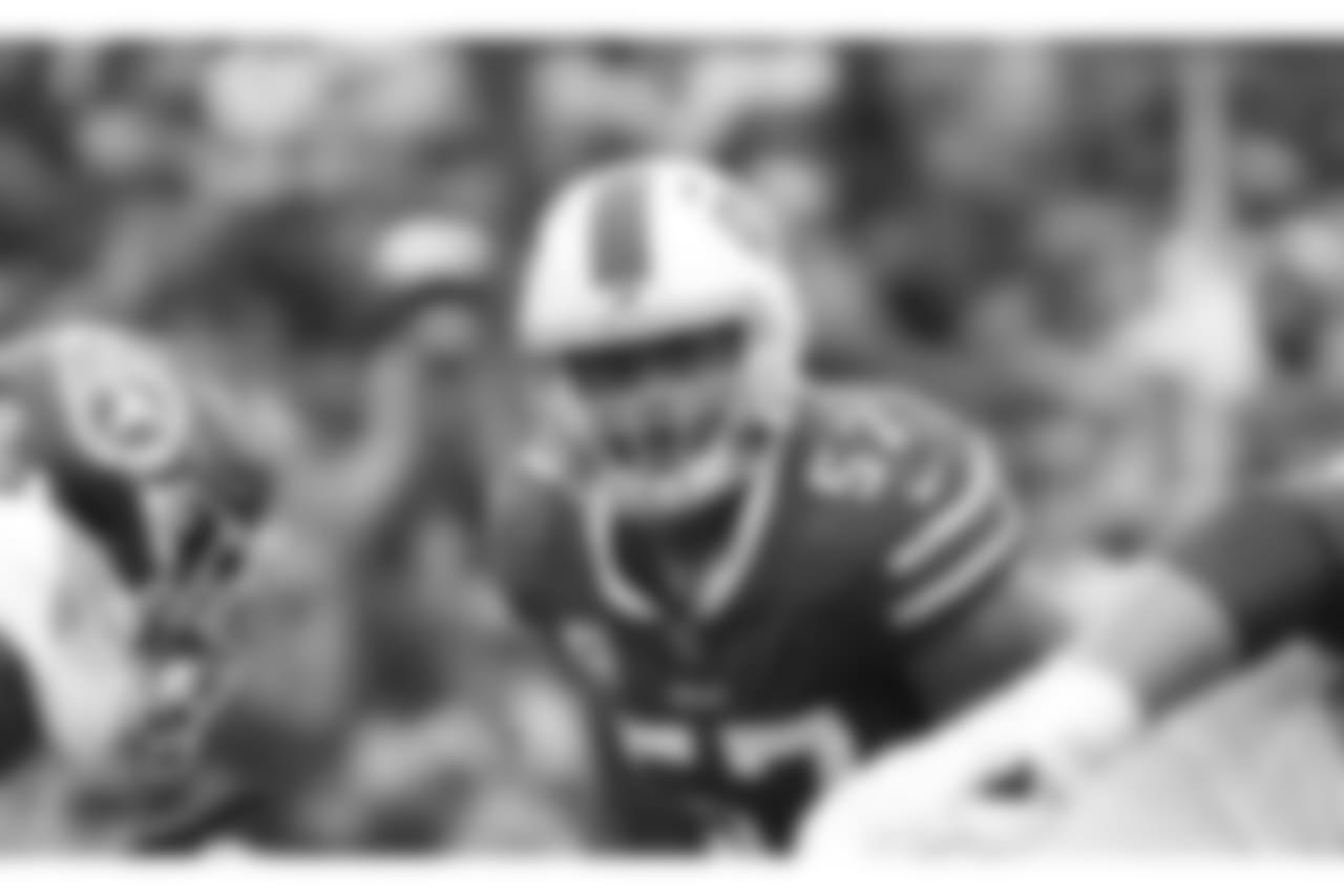 Buffalo Bills linebacker Lorenzo Alexander (57) - Buffalo Bills vs Tennessee Titans at New Era Field.
Photo by Kevin Hoffman
October 7, 2018