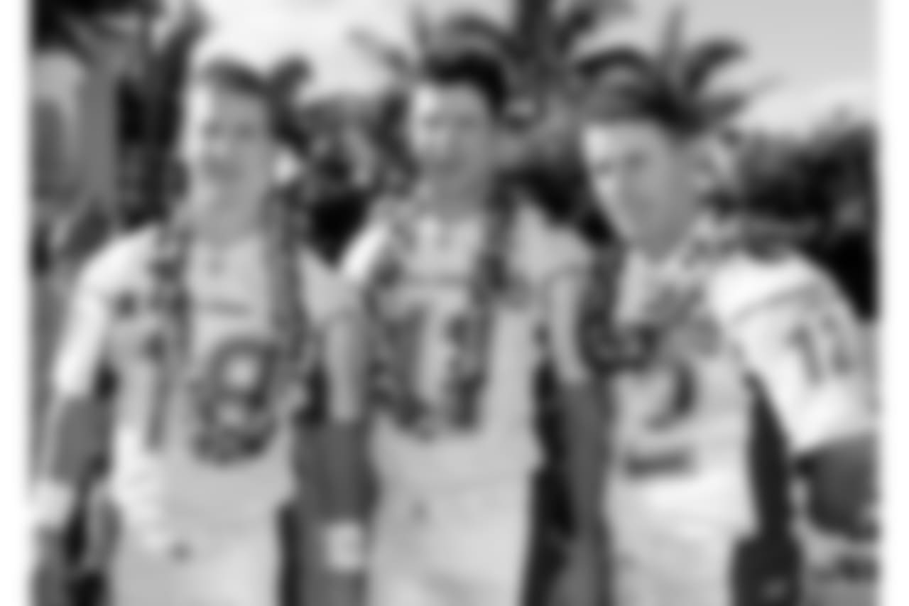 QB Drew Bledsoe (middle, 2002)