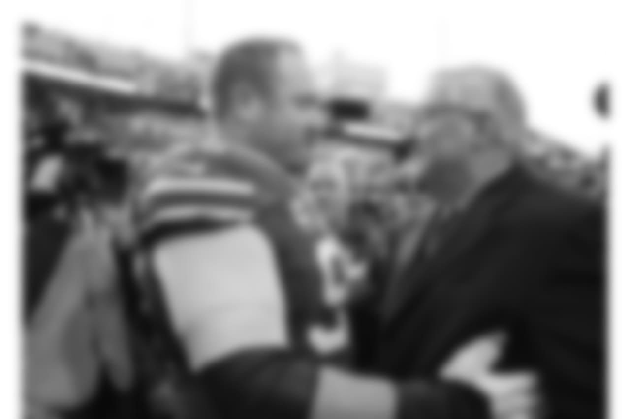 Buffalo Bills defensive tackle Kyle Williams (95) Buffalo Bills vs Miami Dolphins at New Era Field, December 30, 2018. Photo by Sara Schmidle