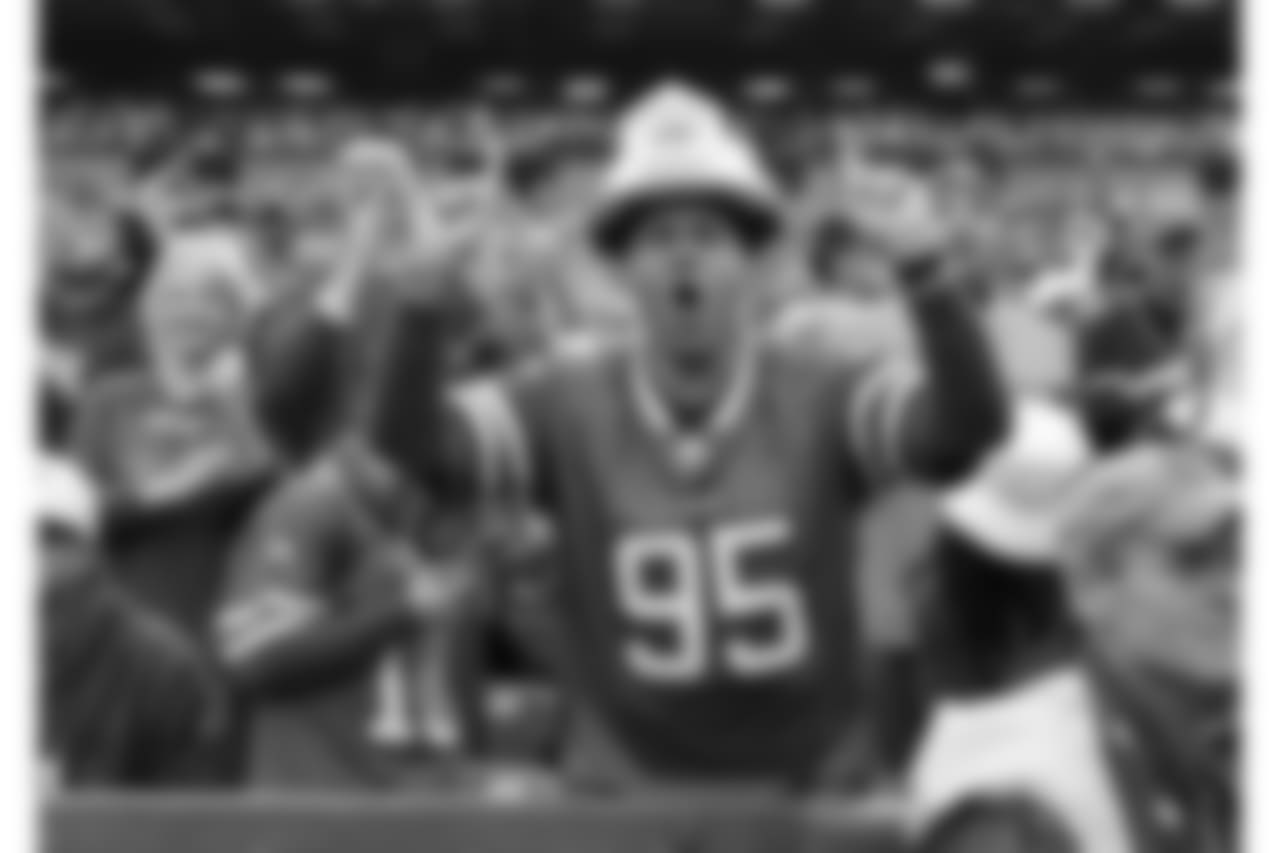 Buffalo Bills vs Tennessee Titans at New Era Field, October 7, 2018. Photo by Sara Schmidle