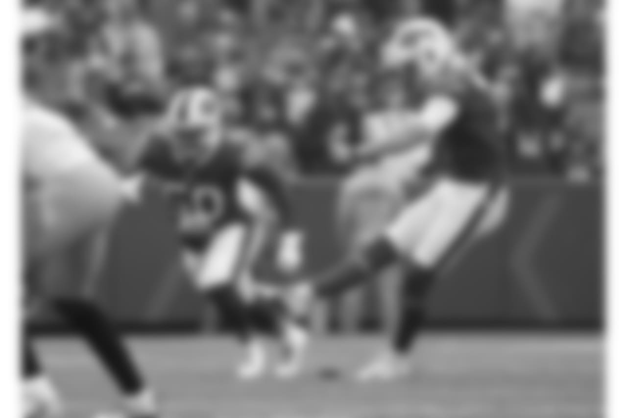 \Buffalo Bills kicker Stephen Hauschka (4)
Buffalo Bills vs Tennessee Titans at New Era Field, October 7, 2018.
Photo by Bill Wippert