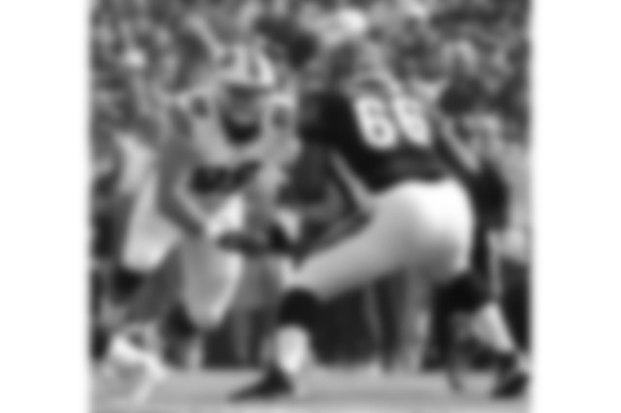 Buffalo Bills defensive tackle Harrison Phillips (99) - Buffalo Bills vs Cincinnati Bengals at New Era Field.
Photo by Kevin Hoffman
August 26, 2018