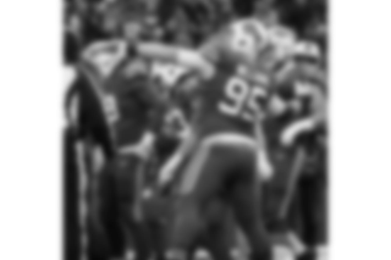 Buffalo Bills defensive tackle Kyle Williams (95) - Buffalo Bills vs Miami Dolphins at New Era Field.
Photo by Kevin Hoffman
December 30, 2018