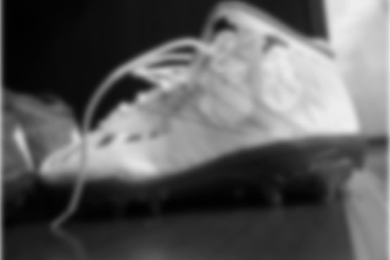 Buffalo Bills offensive tackle Dion Dawkins (73) cleats at the Buffalo Bills vs New York Jets game at New Era Field on December 9, 2018. Photo by Craig Melvin