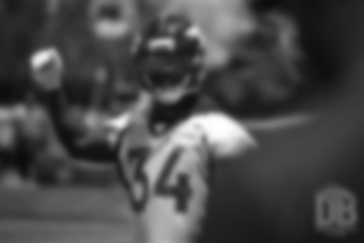 during practice at the eighth day of OTAs on June 5, 2018.