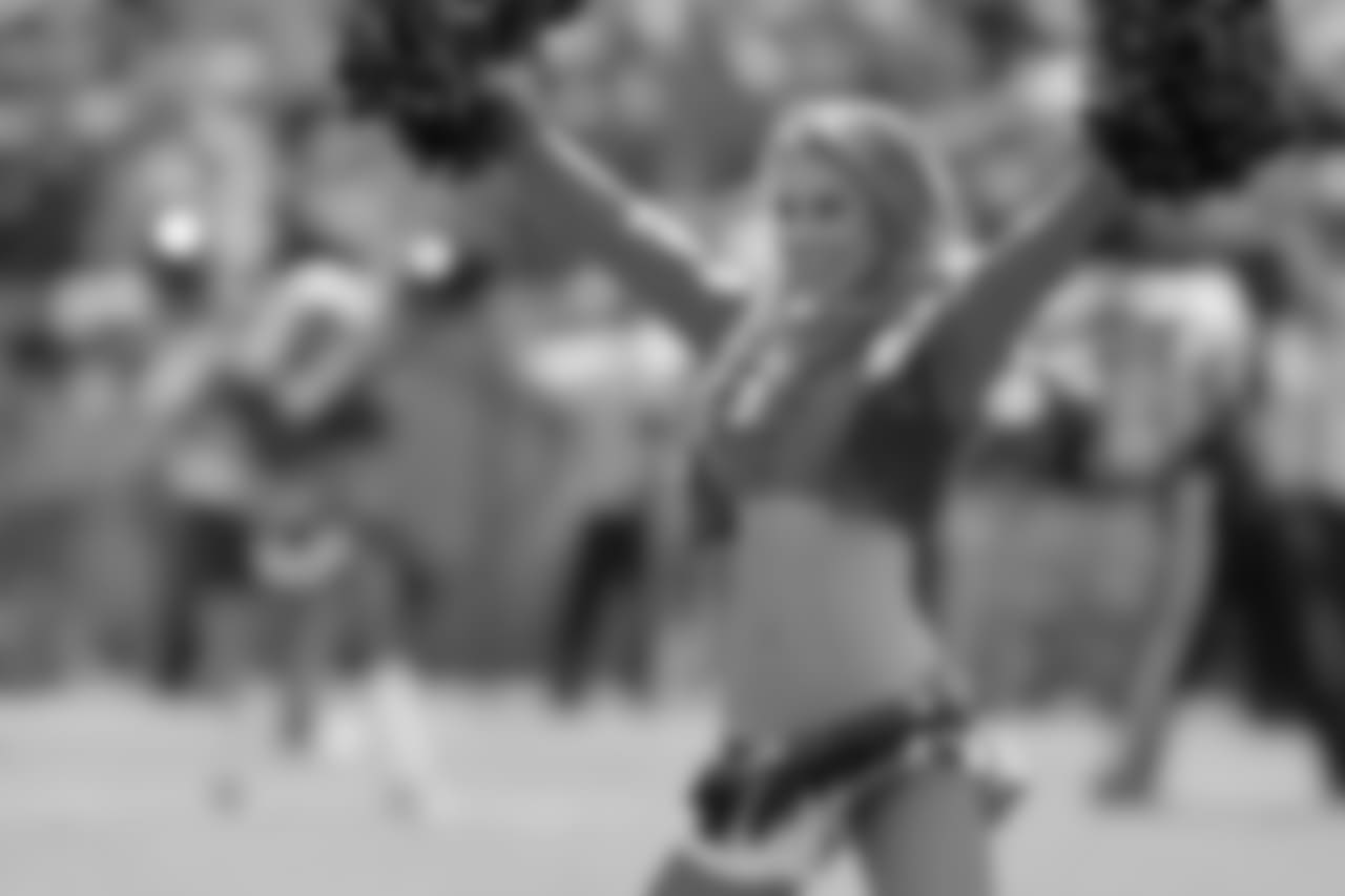 2018, Denver Broncos, Seattle Seahawks, Cheerleaders, DBC Erica L.