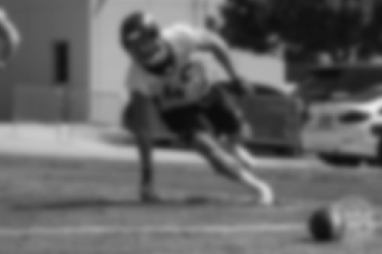 during practice at the eighth day of OTAs on June 5, 2018.