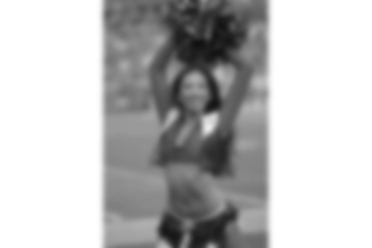 180819, CB, Denver Broncos, 2018 Dee, DBC, Cheerleaders DBC, Cheerleaders Photo By: Paul Cloud