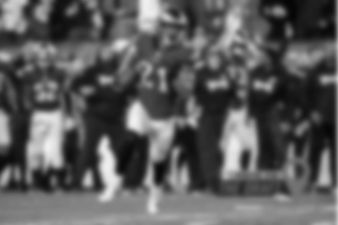 As he heads into his ninth year, you would think that you had a read on what Robinson is, but his wild variance over the last three seasons -- outstanding in 2015 and 2017, struggling before succumbing to a groin injury in 2016 -- shows otherwise. But his 2017 campaign -- capped by a 50-yard pick-six in the NFC Championship Game -- revealed his ceiling and ensured he will not play 2018 on a contract like he played 2017 (one year, $775,000). (Al Tielemans via AP)