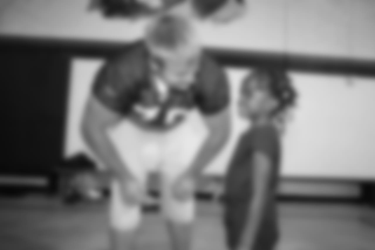 Rookie Day at the Denver Broncos Boys & Girls Club in 2009.