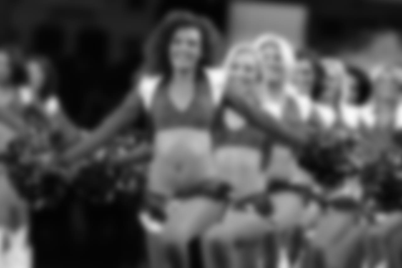 180811, Denver Broncos, MV, 2018 180811, Denver Broncos, Cheerleaders, DBC, Photo By: Paul Cloud Breanna