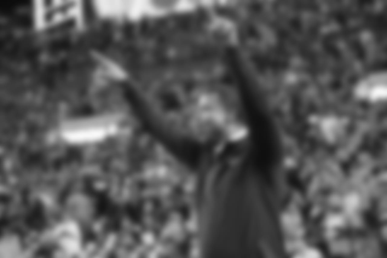 Ring of fame former safety Steve Atwater during the Ring of Fame recognition show at halftime during the game against the Kansas City Chiefs at Broncos Stadium at Mile High on October 1, 2018.