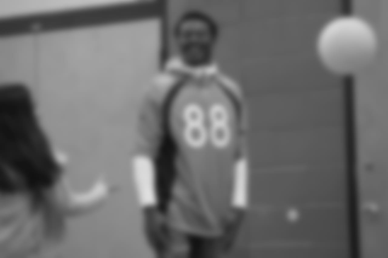 Demaryius Thomas at a Playworks recess visit (alongside CarMax volunteers) with first-, second- and third-grade students at Greenwood Academy on October 9, 2018.