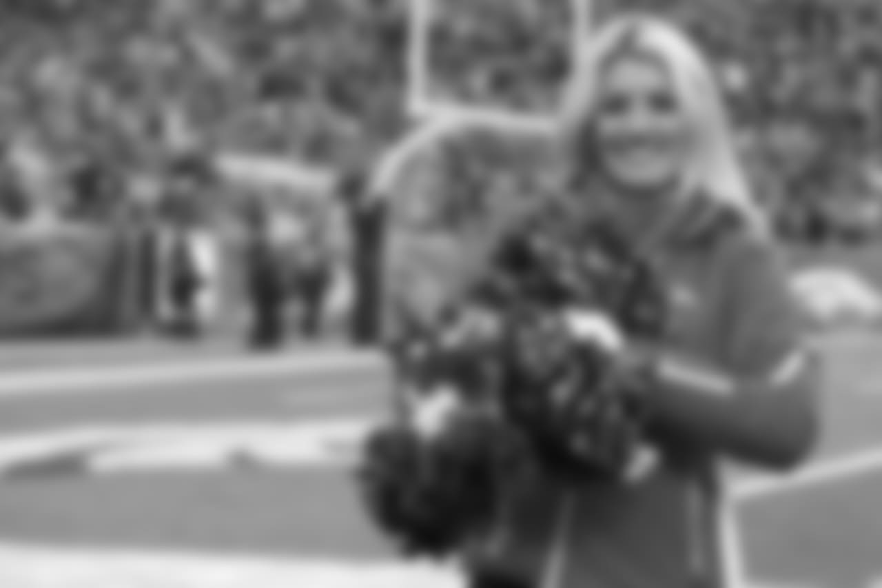171231, Denver Broncos, DBC, Cheerleaders, 2017, KCC Madison