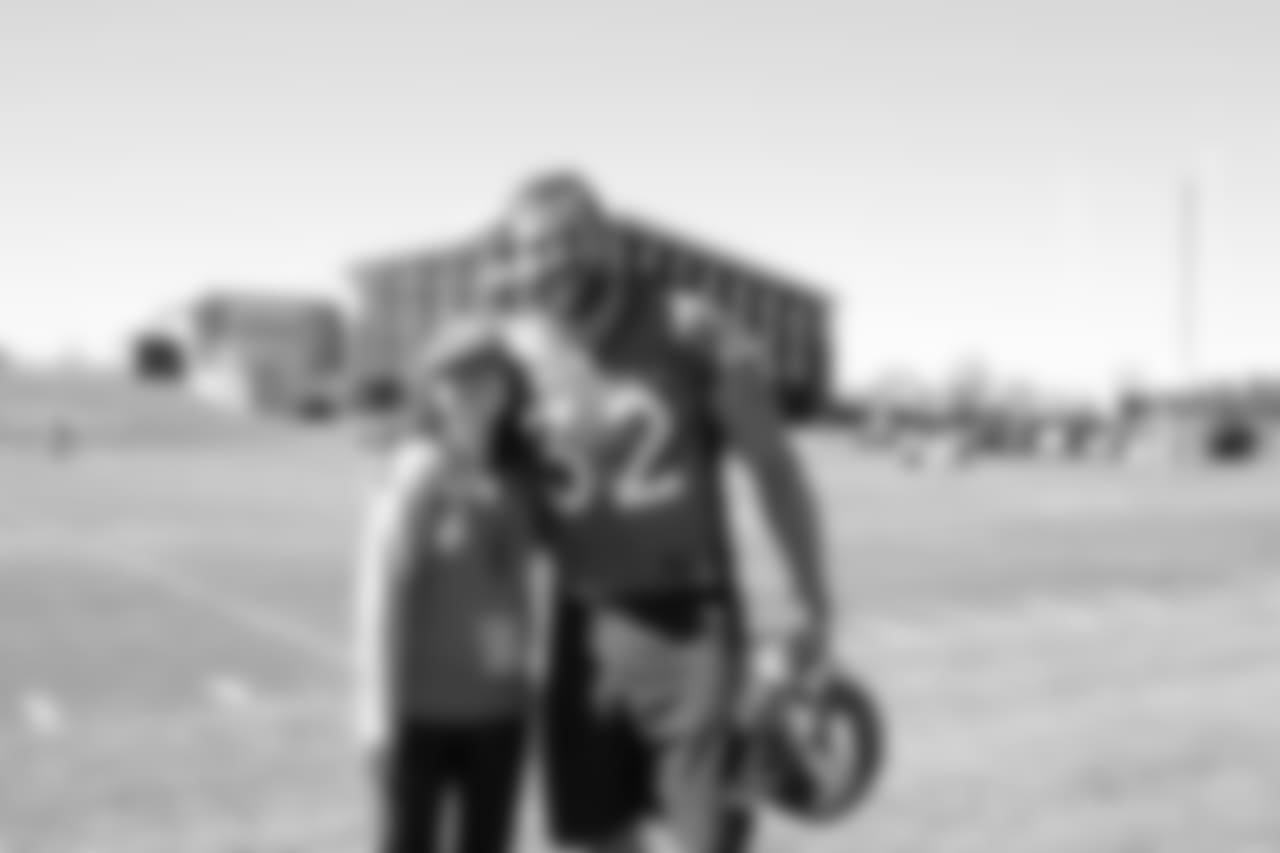 Andy Janovich with Children's Hospital Colorado Junior Reporter Kaylin after practice at UCHealth Training Center in Centennial, CO, September 12, 2018.
Photo by Gabriel Christus