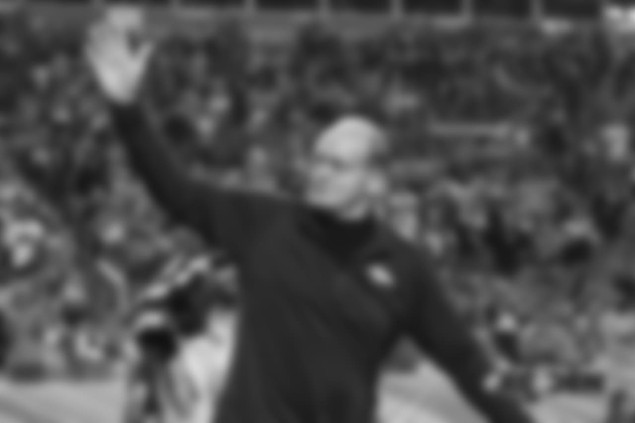 Ring of Fame former linebacker Randy Gradishar during the Ring of Fame recognition show at halftime during the game against the Kansas City Chiefs at Broncos Stadium at Mile High on October 1, 2018.